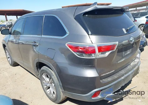 2016 Toyota Highlander Le z USA, uszkodzony, nr VIN 5TDZKRFH7GS151458